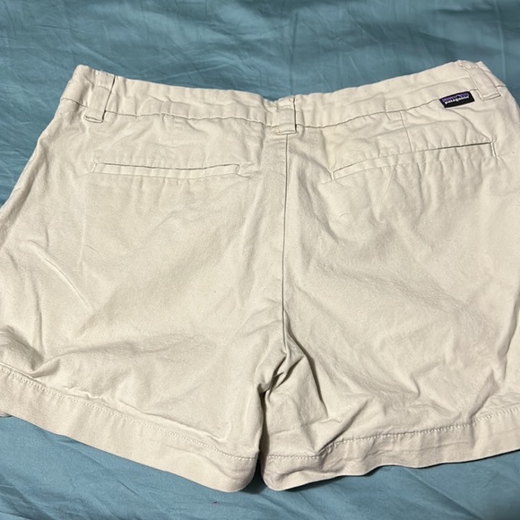 Shorts - Picture 3 of 3